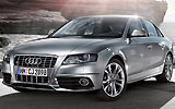 Audi S4. Modelo 2009. Imagen. Exterior. Frontal lateral. Coche parado. Carretera. Gris.