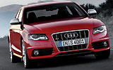 Audi S4. Modelo 2009. Imagen. Exterior. Frontal lateral. Parado. Carretera. Rojo.
