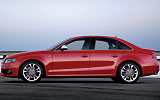 Audi S4. Modelo 2009. Imagen. Exterior. Lateral. Coche parado. Carretera. Rojo.