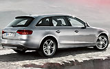 Audi S4. Modelo 2009. Imagen. Exterior. Posterior lateral. Coche parado. Carretera. Gris.