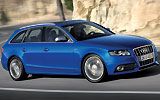 Audi S4. Modelo 2009. Imagen. Exterior. Lateral frontal. Coche en movimiento. Carretera. Azul.