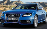 Audi S4. Modelo 2009. Imagen. Exterior. Frontal lateral. Coche en movimiento. Carretera. Azul.