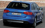 Audi S4. Modelo 2009. Imagen. Exterior. Posterior lateral. Coche en movimiento. Carretera. Azul.