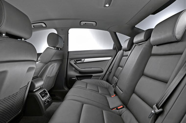 Audi A6. Modelo 2009. Habit&aacute;culo.