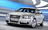 Audi S6 Avant. Modelo 2009. Imagen. Familiar. Frontal lateral. Movimiento. Plata akoya metalizado.
