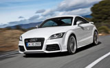 Audi TT RS. Modelo 2009. Carrocer�a Coup�. Imagen. Exterior. Posterior lateral. Coche parado. Estudio. Blanco.
