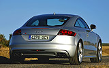 Audi  TTS 2.0 TFSI quattro. Modelo 2009. Coup�. Imagen. Exterior. Posterior lateral. Parado. Carretera. Plata.