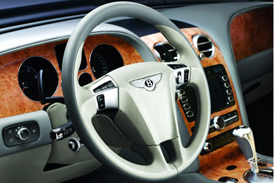 Bentley Continental GTC Speed. Modelo 2009.