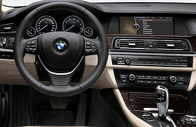 BMW ActiveHybrid5. Modelo 2012.