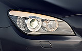 BMW Serie 7. Modelo 2009. Carrocer�a corta. Imagen. Detalle faro derecho. Negro.