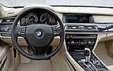 BMW Serie 7. Modelo 2009. Carrocer�a larga. Imagen. Interior. Cuadro de instrumentos. Control de tracci�n. Ajuste de suspensi�n.