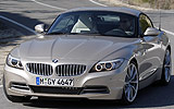 BMW Z4. Modelo 2009. Imagen. Exterior. Frontal. Coche en movimiento. Carretera en curva.