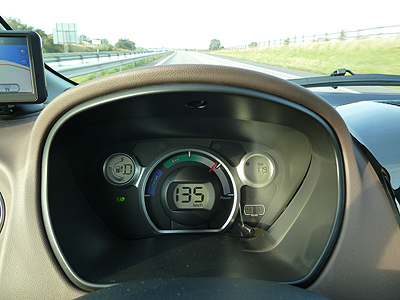 Citro&euml;n C-Zero. Modelo 2011.