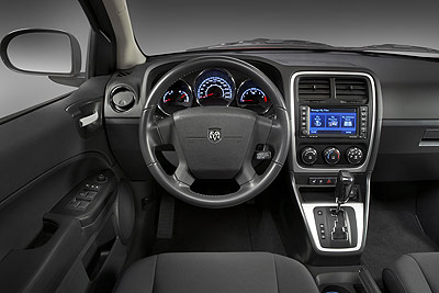 Dodge Caliber. Modelo 2010.