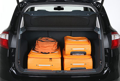 Ford C-MAX. Modelo 2011