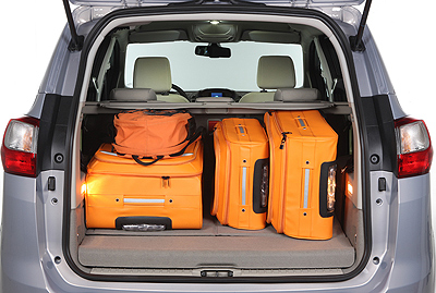 Ford Grand C-MAX. Modelo 2011.