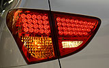 Hyundai ix55. Modelo 2009. Imagen. Exterior. Detalle piloto izquierdo en on.