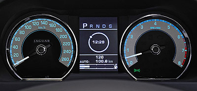 Jaguar XF. Modelo 2009.