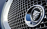 Jaguar XF. Modelo 2009. Imagen. Exterior. Detalle anagrama.