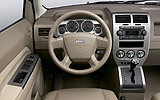 Jeep Compass. Modelo 2007. Imagen. Interior. Salpicadero. Volante. Consola central. Palanca de cambios autom�tica.