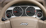 Jeep Compass. Modelo 2007. Imagen. Interior. Detalle cuadro de instrumentos. Cuentakil�metros. Cuentarrevoluciones. Veloc�metro.