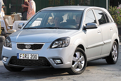 KIA Rio. Modelo 2010.