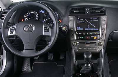 Lexus IS. Modelo 2010.