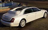 Maybach Landaulet. Modelo 2009. Imagen. Exterior. Posterior lateral cenital. Coche parado. Carretera. Descapotado. Blanco.