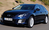 Mazda6 Wagon. Modelo 2008. Kit deportivo (SAP). Imagen. Exterior. Frontal lateral. Coche en movimiento. Carretera.