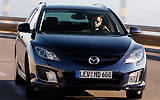 Mazda6 Wagon. Modelo 2008. Kit deportivo (SAP). Imagen. Exterior. Frontal. Coche en movimiento. Carretera.