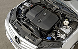 Mercedes-Benz Clase C BlueEFFICIENCY. Modelo 2009. Imagen. T�cnica. Motor Frontal- lateral.