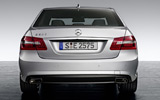 Mercedes-Benz Clase E. Modelo 2009. Imagen. Exterior. Paquete equipamiento �AMG�. Posterior. Coche parado. Estudio. Plata iridio metalizado.