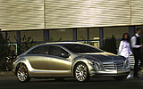 Mercedes-Benz F 700
