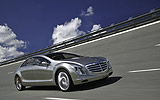 Mercedes-Benz F 700
