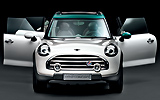 Mini Crossover Concept. Modelo 2009. Imagen. Frontal. Coche parado. Estudio. Puertas abiertas sin marco.