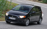 Mitsubishi Colt. Modelo 2009