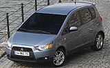 Mitsubishi Colt. Modelo 2009