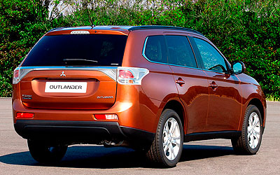 Mitsubishi Outlander . Modelo 2012