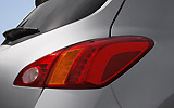 Nissan Murano. Modelo 2009. Imagen. Detalle piloto derecho. Gris.