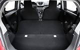 Nissan Pixo. Modelo 2009. Imagen. Interior. Asientos traseros plegables.