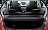 Nissan Pixo. Modelo 2009. Imagen. Interior. Detalle maletero con bandeja.