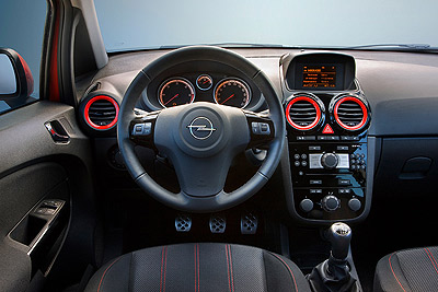 Opel Corsa. Modelo 2010.