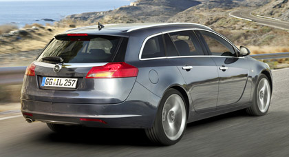 Opel Insignia Sports Tourer. Modelo 2009.