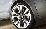 Opel Insignia Sports Tourer. Modelo 2009. Imagen. Exterior. Detalle llanta.
