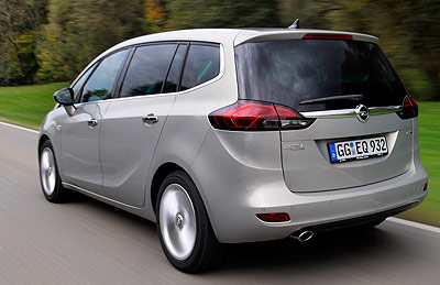 Opel Zafira Tourer. Modelo 2012.