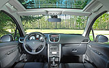 Peugeot 207 SW. Modelo 2008. Imagen. Interior. Salpicadero. Techo de cristal panor�mico.