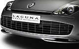 Renault Laguna Coup�. Modelo 2009. Imagen exterior. Kit aerodin�mico. Fald�n delantero. Parrilla. Estudio.