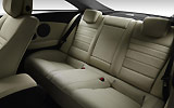 Renault Laguna Coup�. Modelo 2009. Imagen. Interior. Asientos traseros.