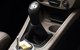 Renault M&eacute;gane Coup&eacute;. Modelo 2009. Imagen interior. Palanca de cambios. Cambio manual.