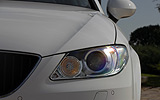 SEAT Exeo. Modelo 2009. Imagen exterior. Detalle. Parrilla delantera. Faro.